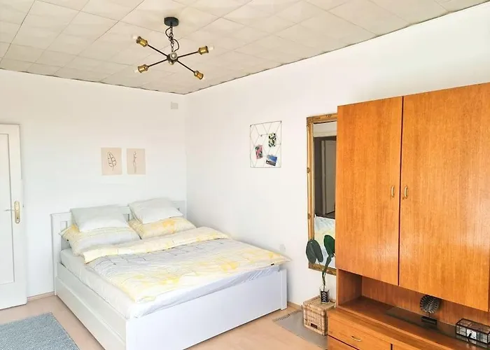 Apartment - Authentic Comfort, Self Check-in, Ac, Disney& Netflix